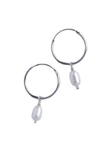 Nisia Hoops